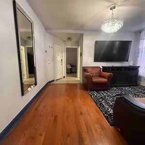 Cozy And Comfortable Apartment